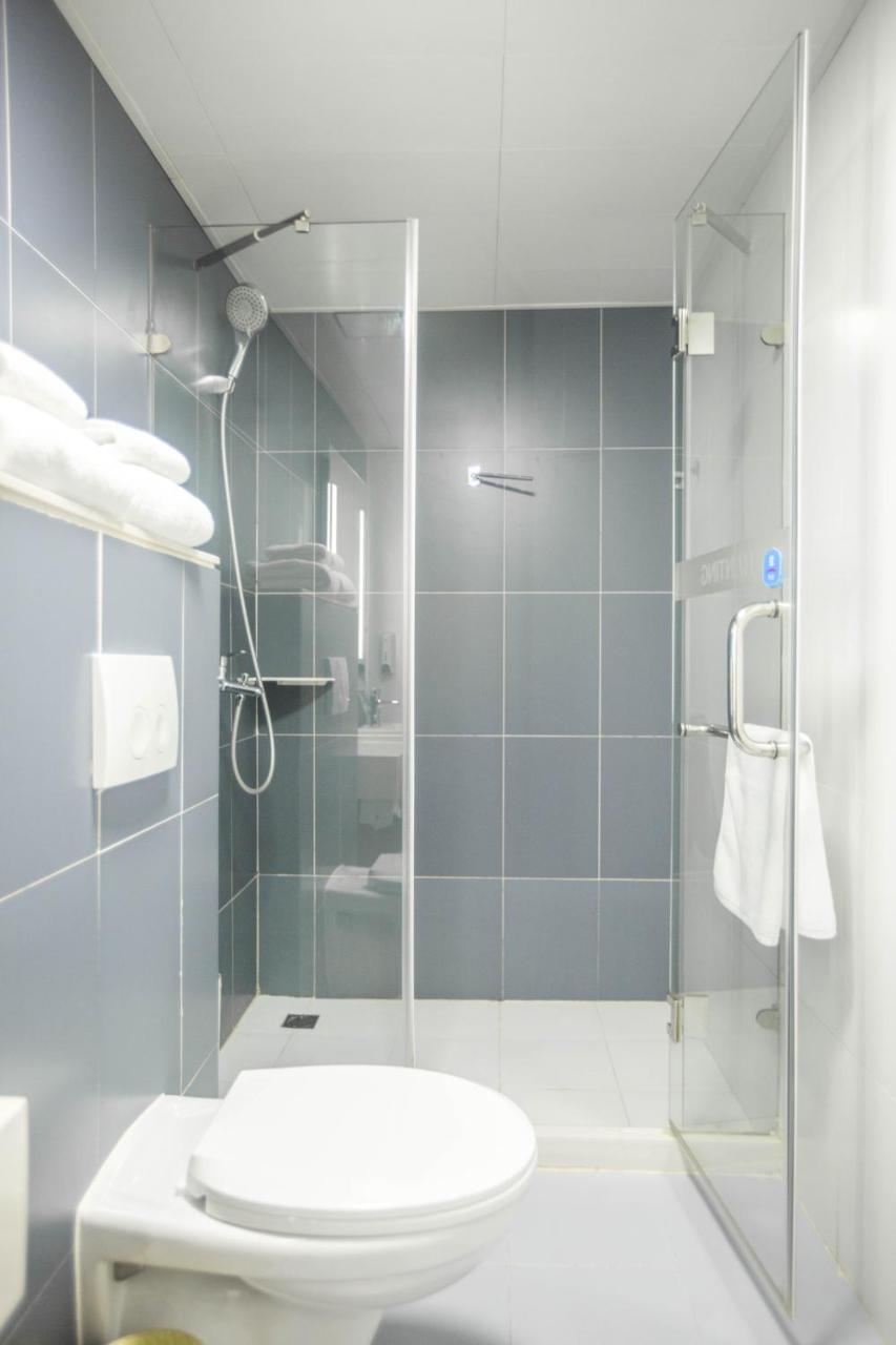 Hanting Premium Hotel Shanghai Plaza 66 Exterior photo